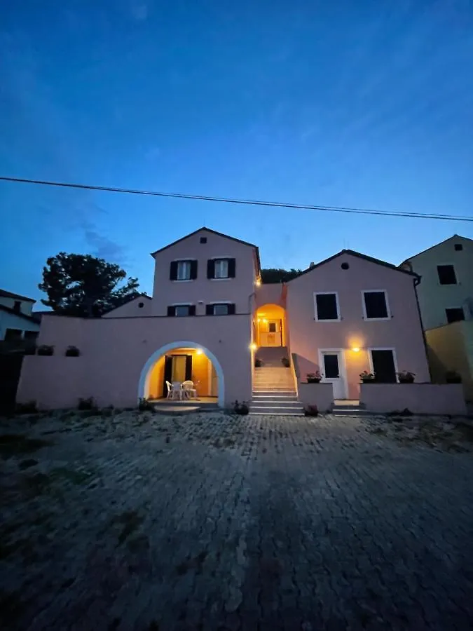 Olive Apartment Nerezine
